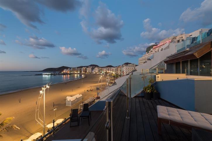 Seafront Las Canteras Las Palmas de Gran Canaria Exterior photo